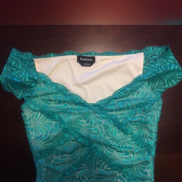 Bebe Green Midi-Dress - Picture 2 of 4